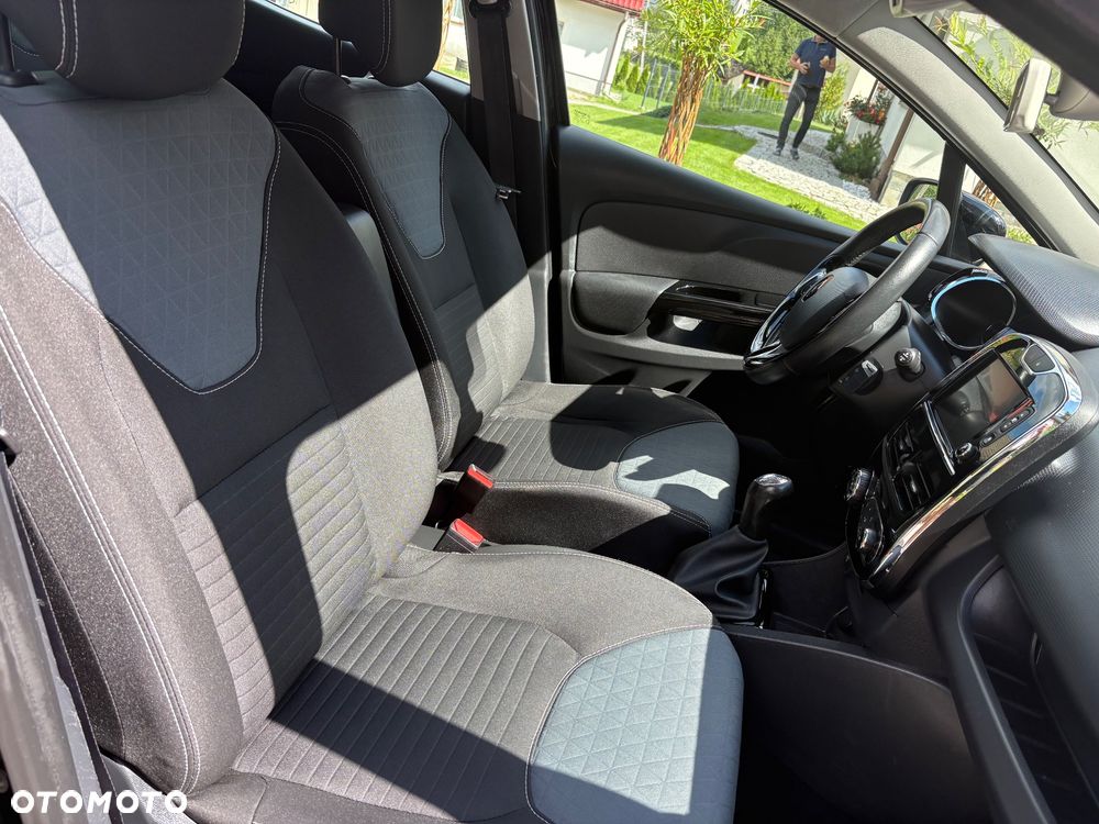 Renault Clio - 8