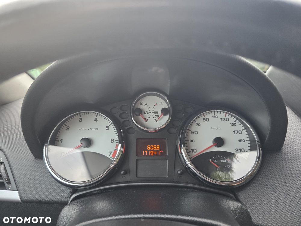 Peugeot 207 CC 1.6 Sport - 9