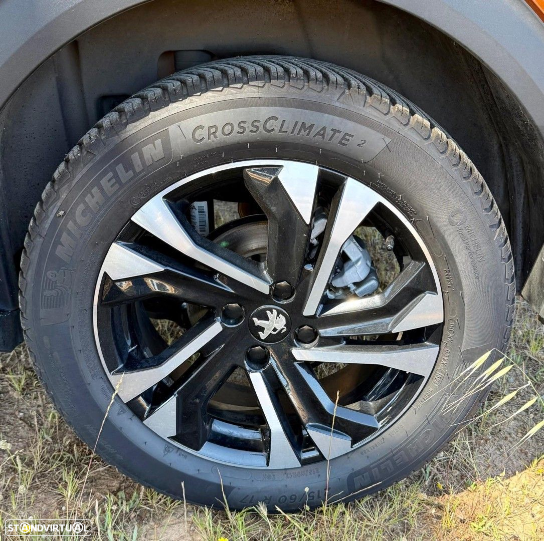 Peugeot 2008 1.2 PureTech Allure Pack EAT8 - 30