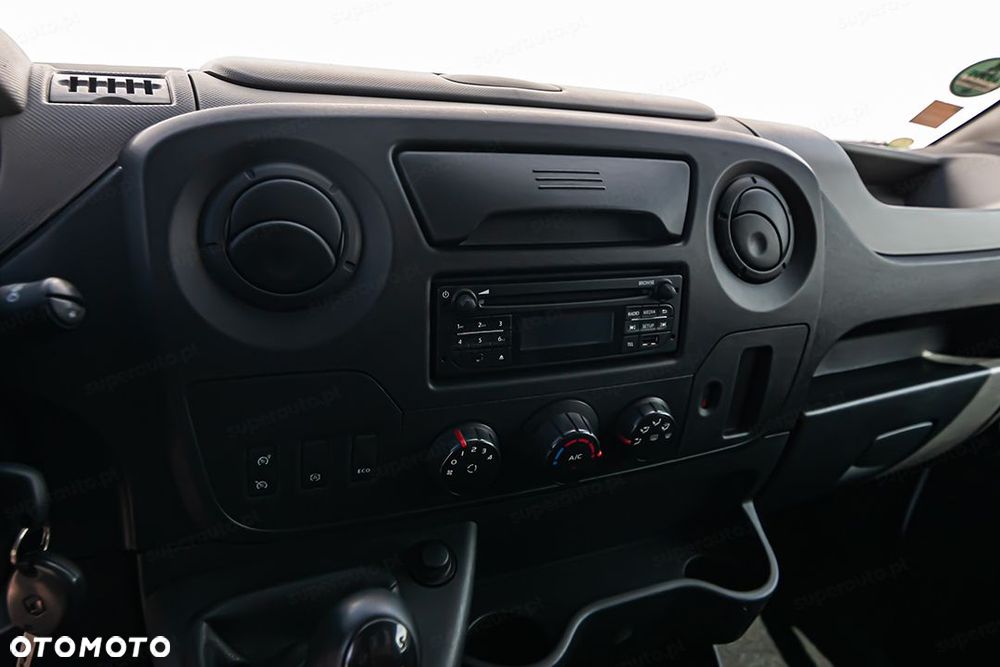 Renault Master - 25
