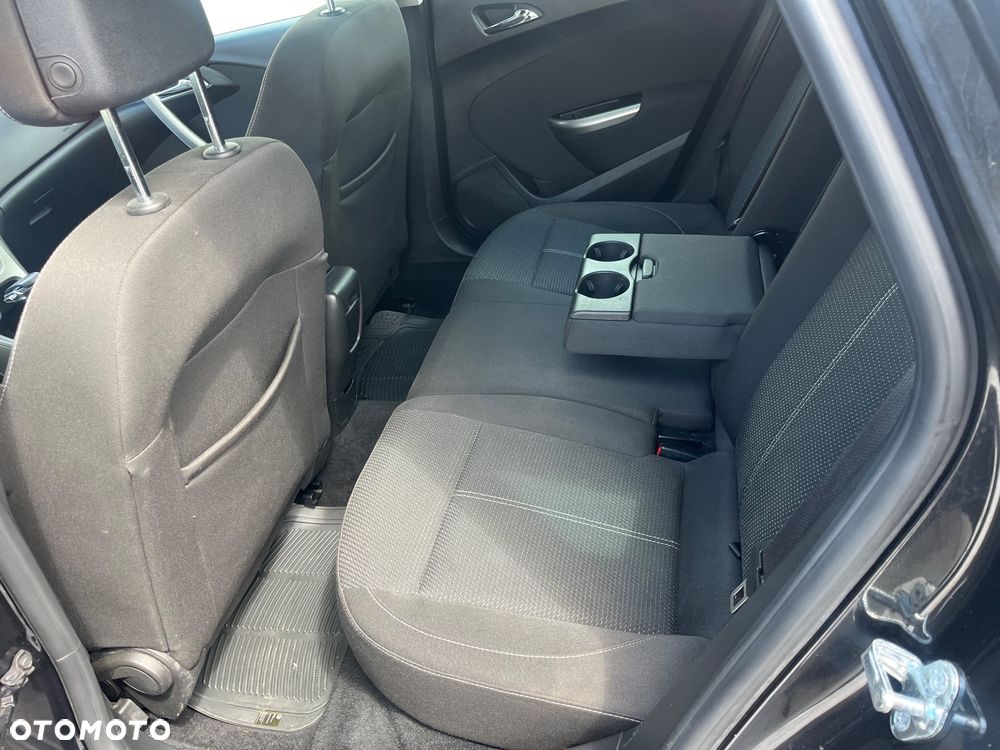 Opel Astra 1.4 Turbo Automatik 150 Jahre - 9