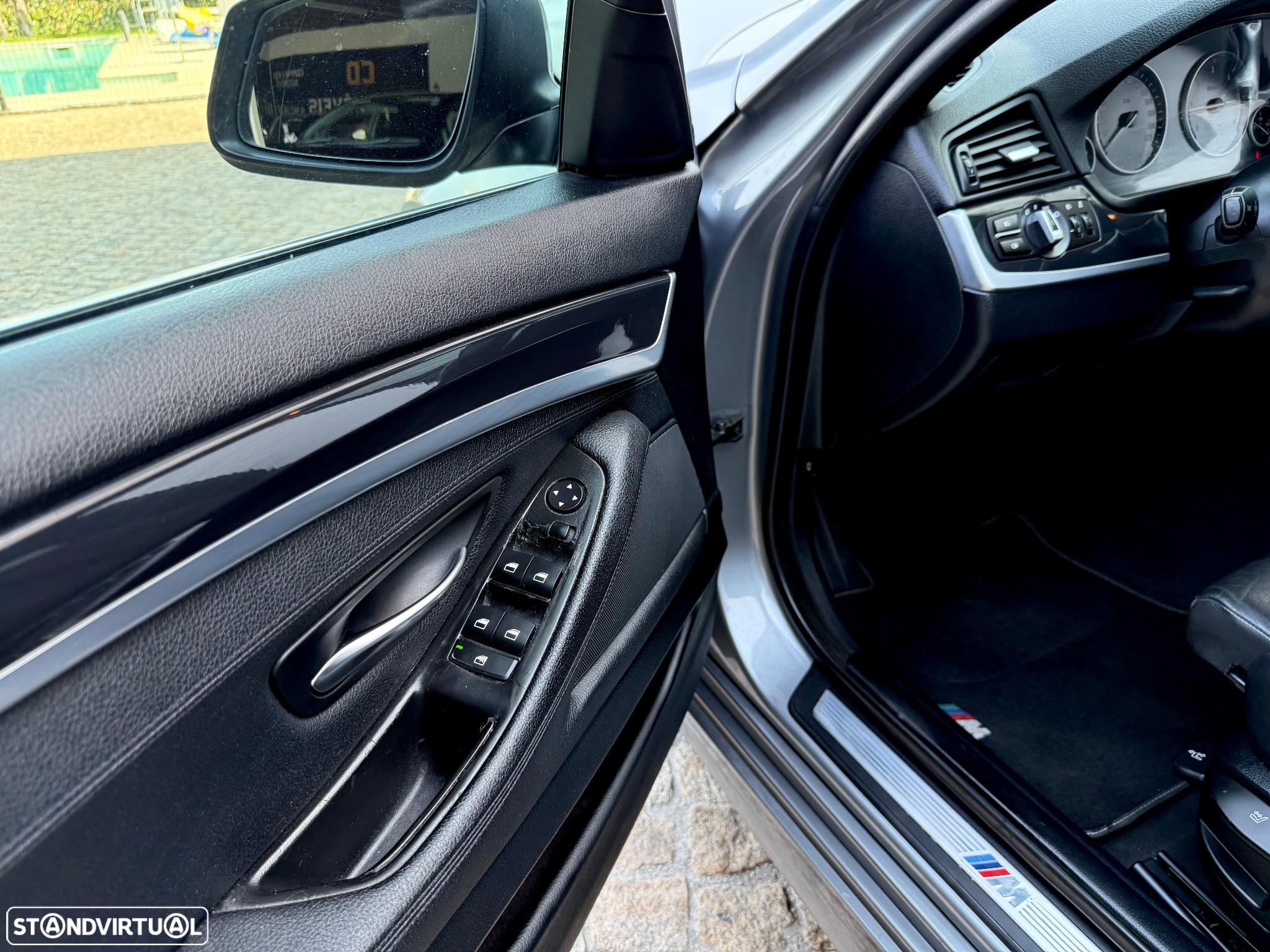 BMW 520 d Pack M Auto - 38