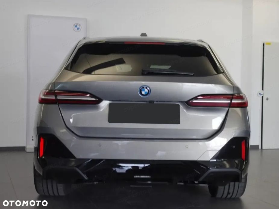 BMW i5 83.9kWh eDrive40 M Sport - 3