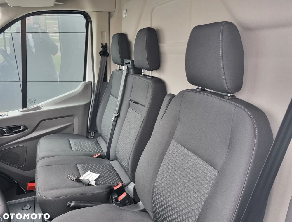 Ford Transit - 2