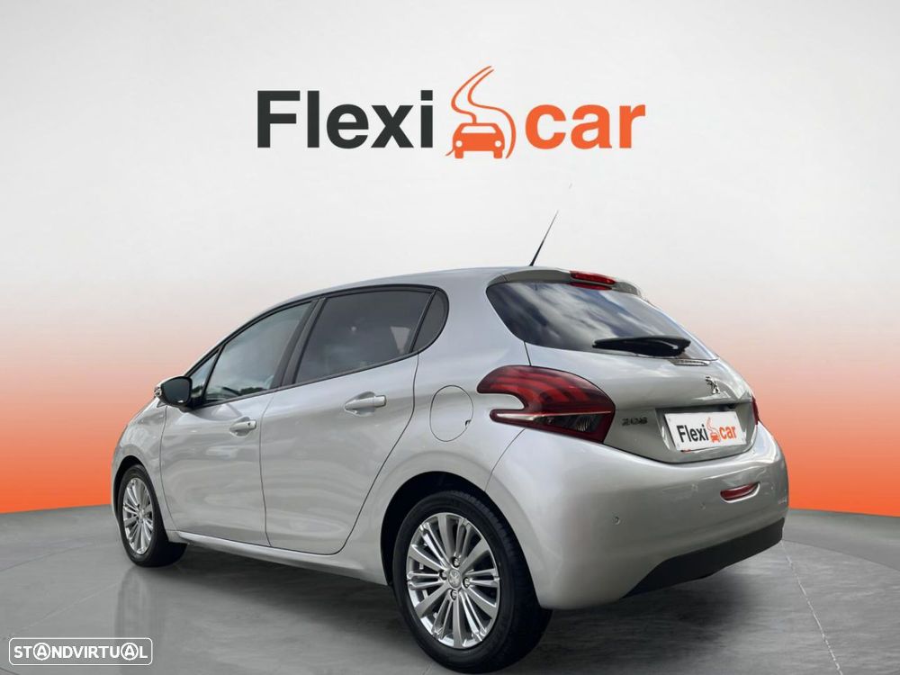 Peugeot 208 1.2 PureTech Allure - 6