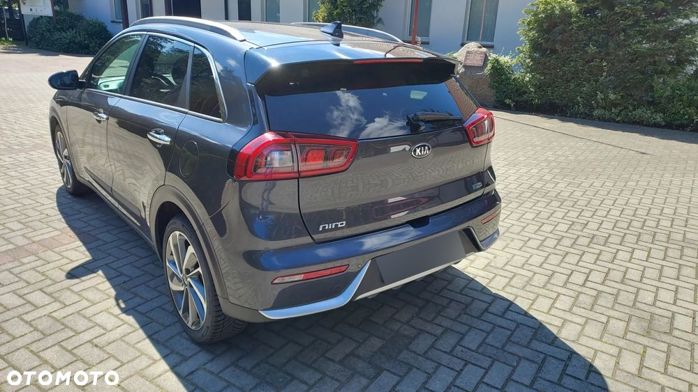 Kia Niro 1.6 GDI 2WD Vision - 3
