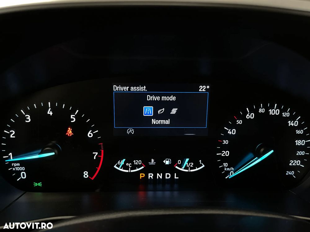 Ford Focus 1.0 EcoBoost Trend Edition - 25