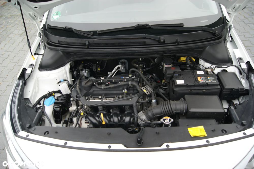 Hyundai i20 1.2 Passion - 15