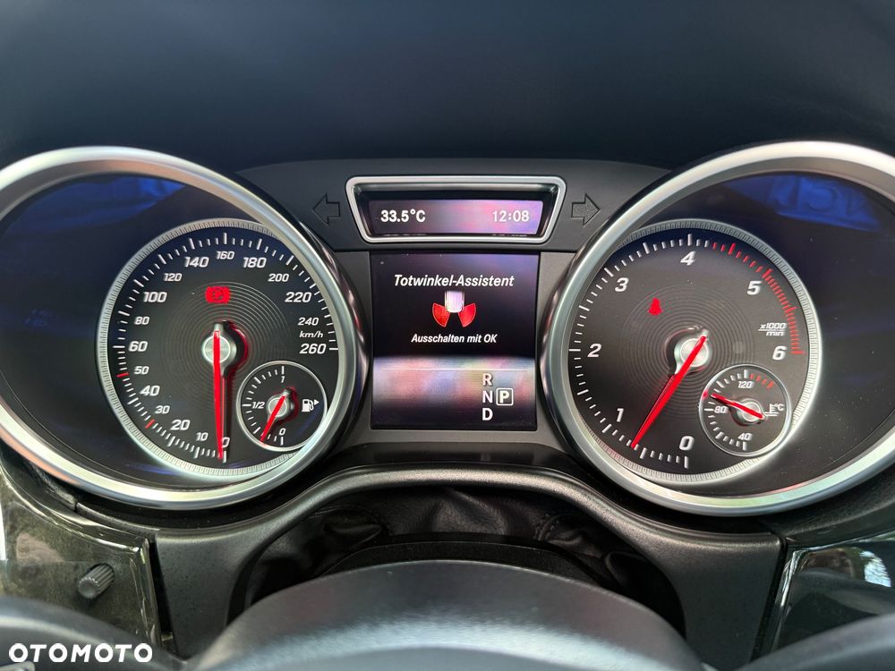 Mercedes-Benz GLE 350 d 4-Matic - 38