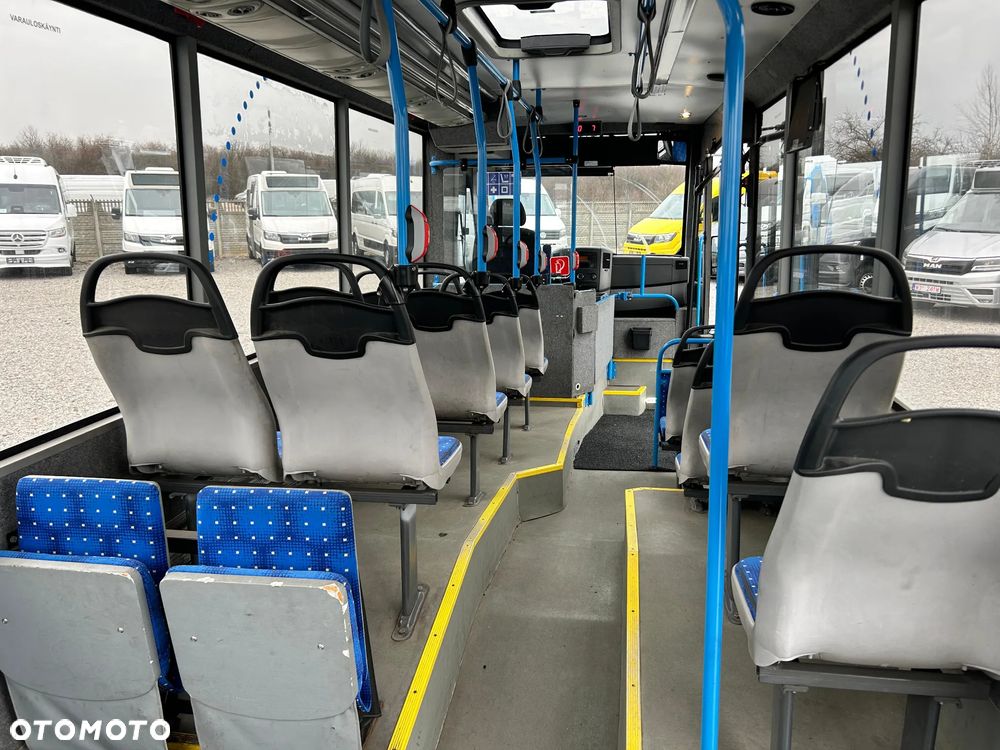 Mercedes-Benz Sprinter 516 - 20