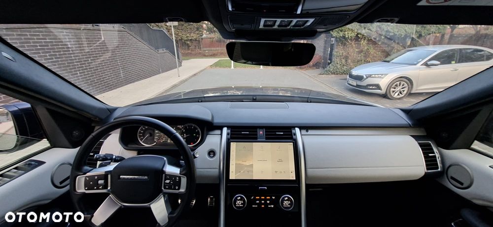 Land Rover Discovery 3.0 P360 mHEV R-Dynamic SE - 18