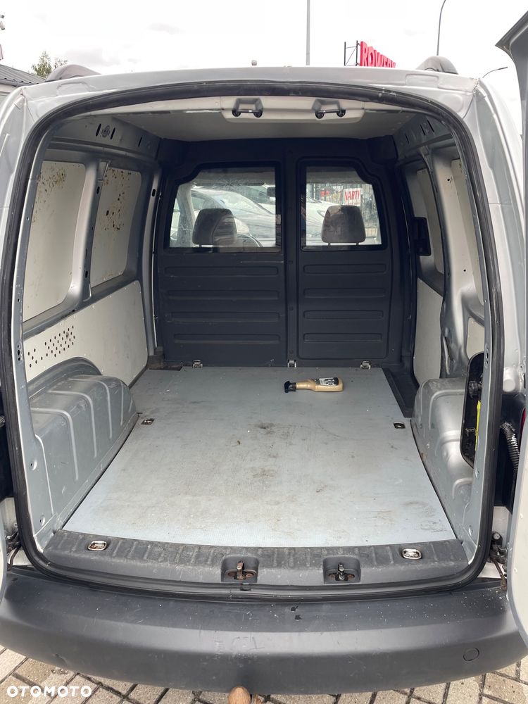 Volkswagen Caddy - 9