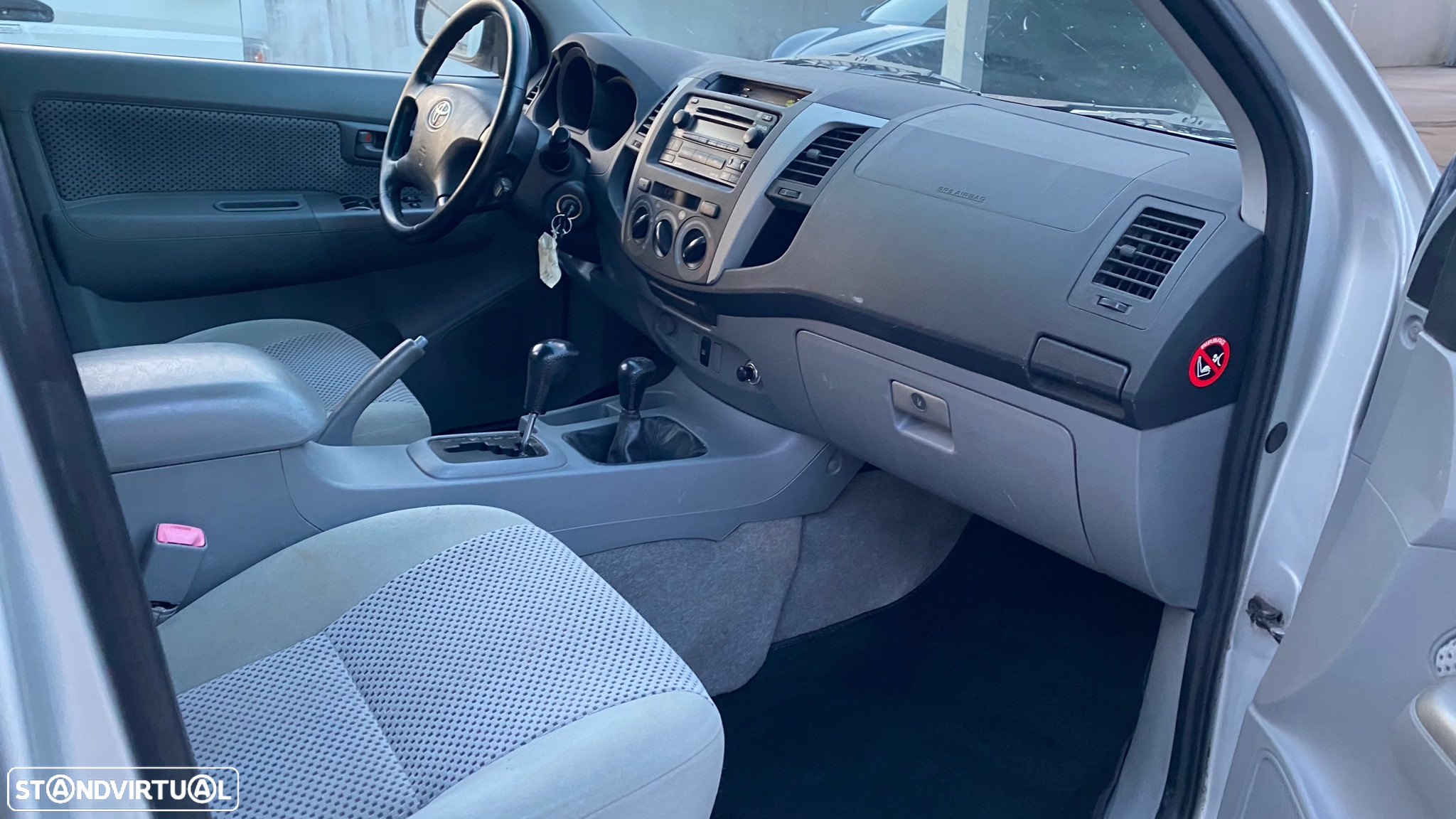 Toyota Hilux 3.0 D-4D 4WD CD Tracker CA - 20