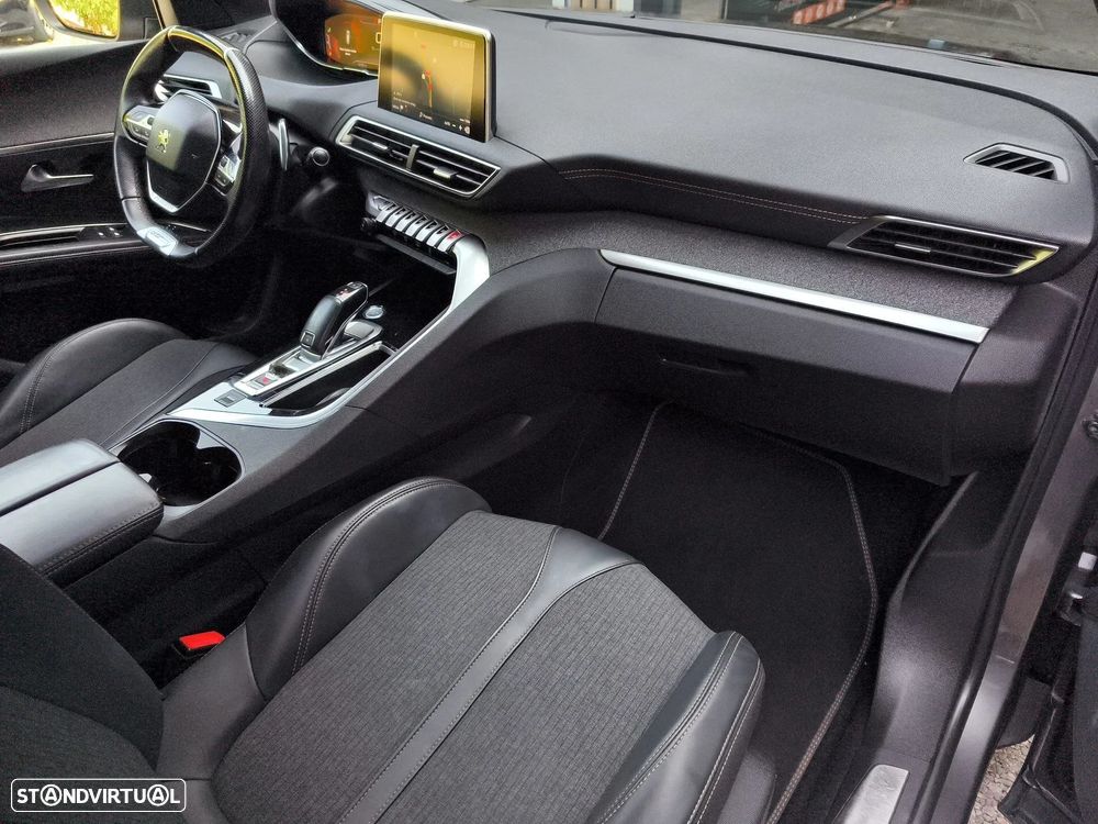 Peugeot 5008 1.5 BlueHDi GT Line EAT8 - 16