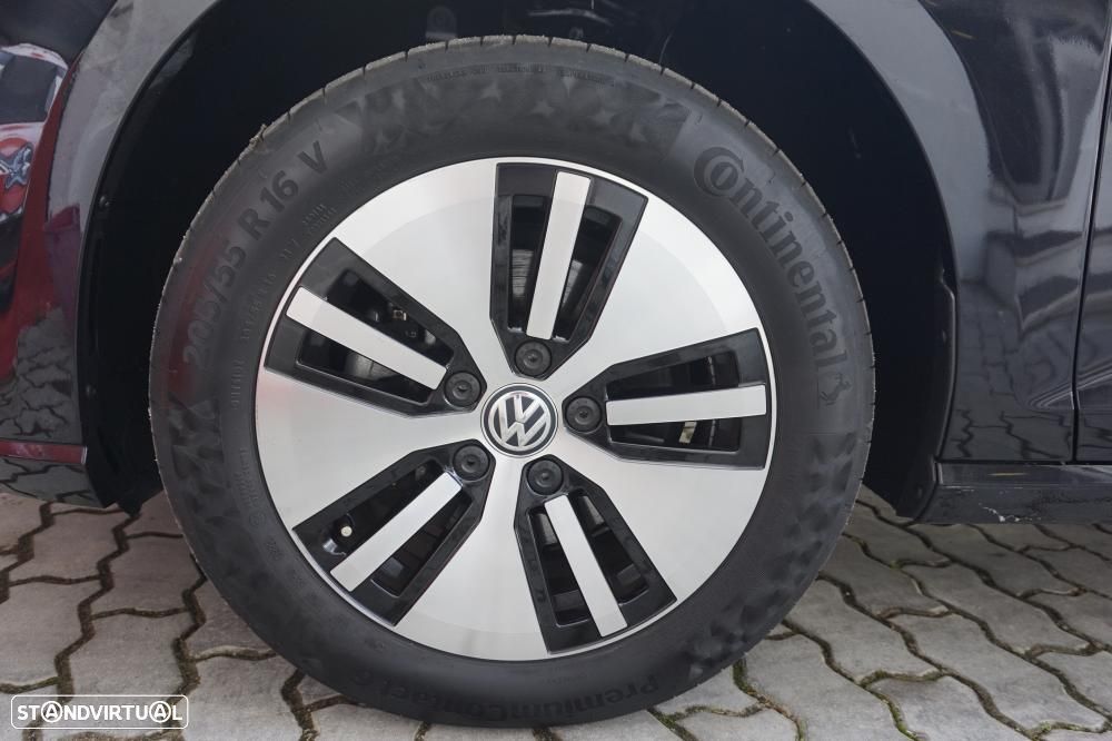 VW e-Golf AC/DC - 27
