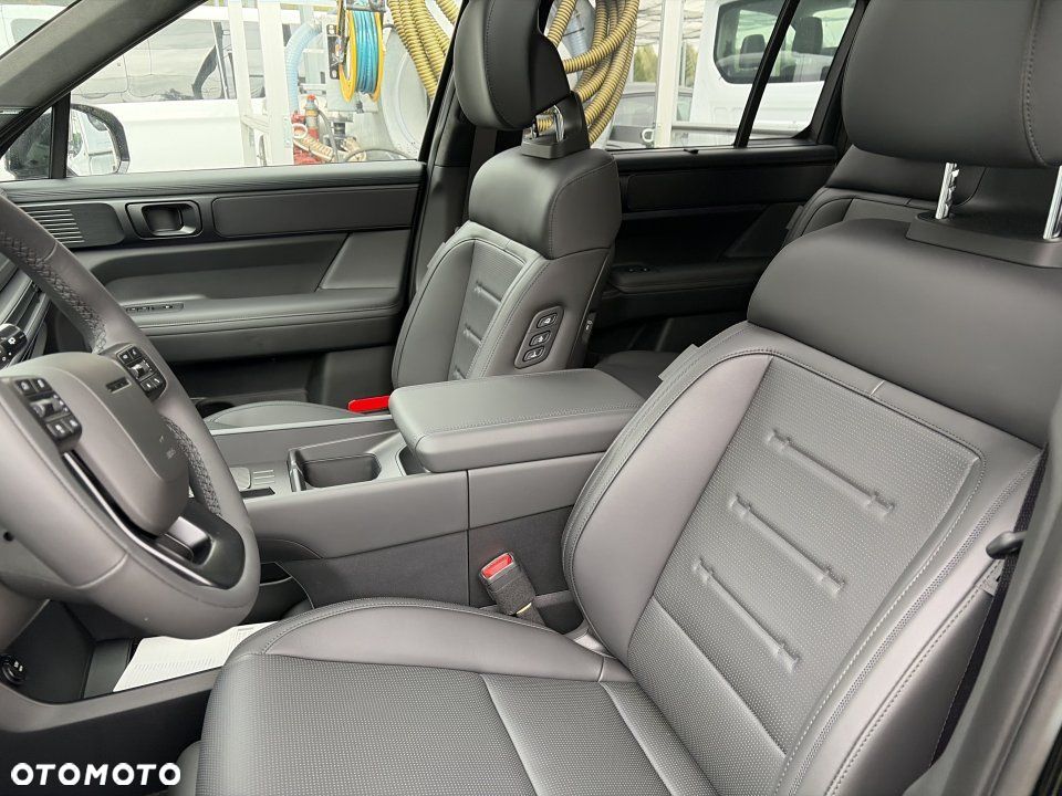 Hyundai Santa Fe - 8