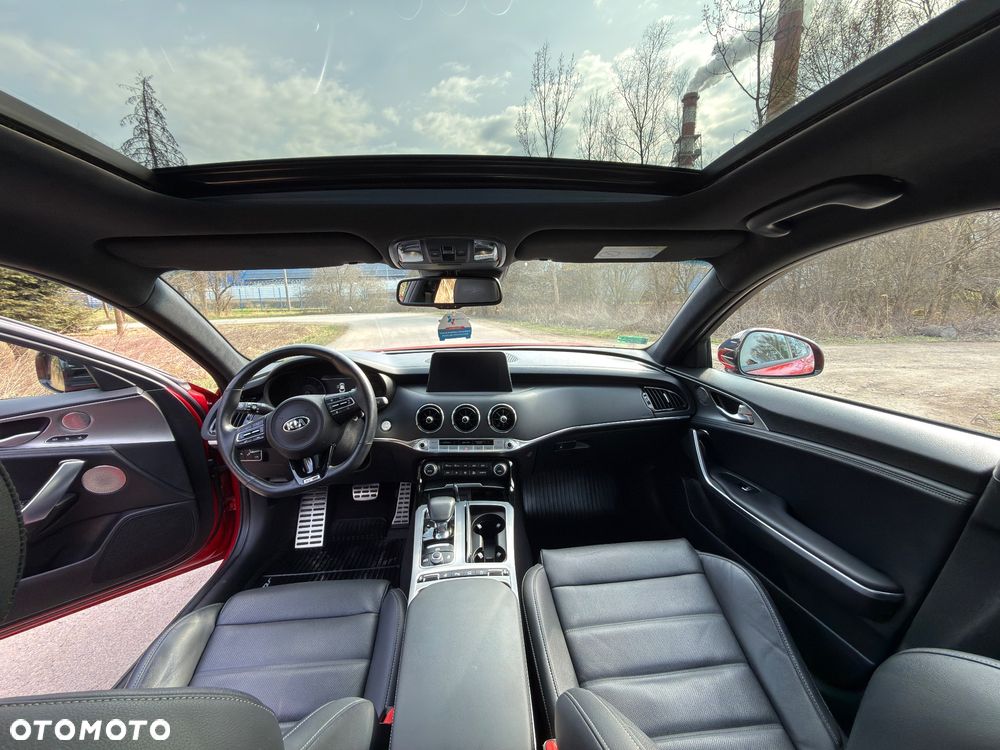 Kia Stinger 2.0 T-GDI GT Line - 10
