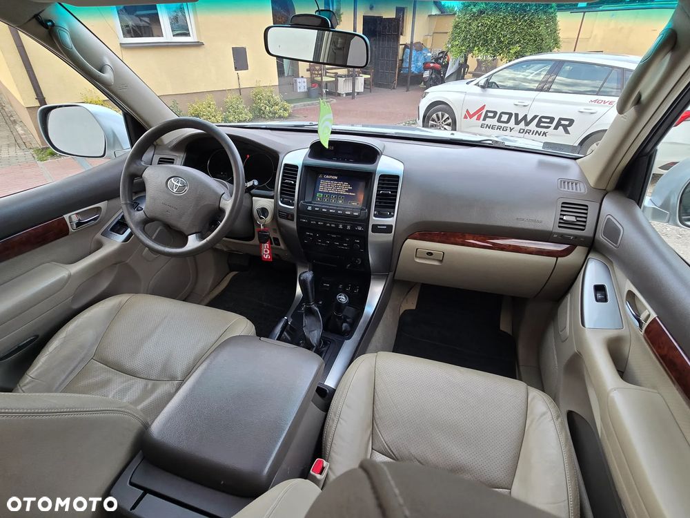 Toyota Land Cruiser 3.0 D Sol Navi Platinium - 16