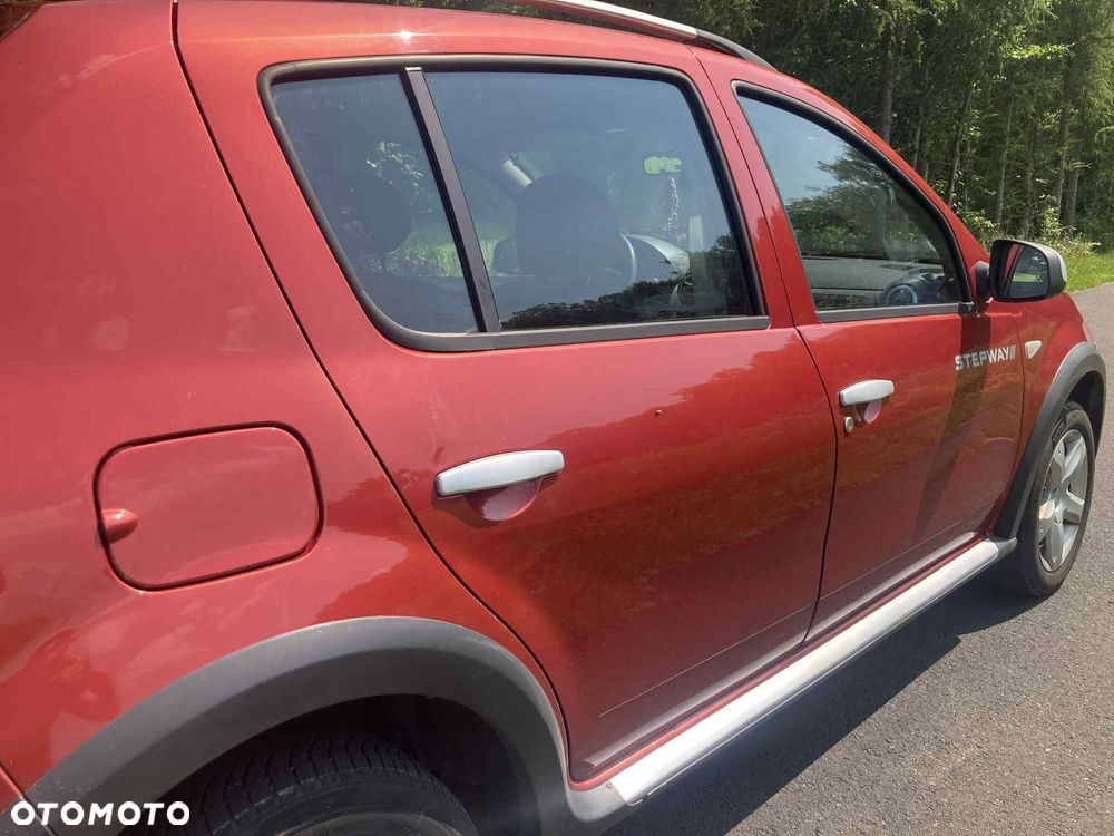 Dacia Sandero Stepway 1.6 - 31