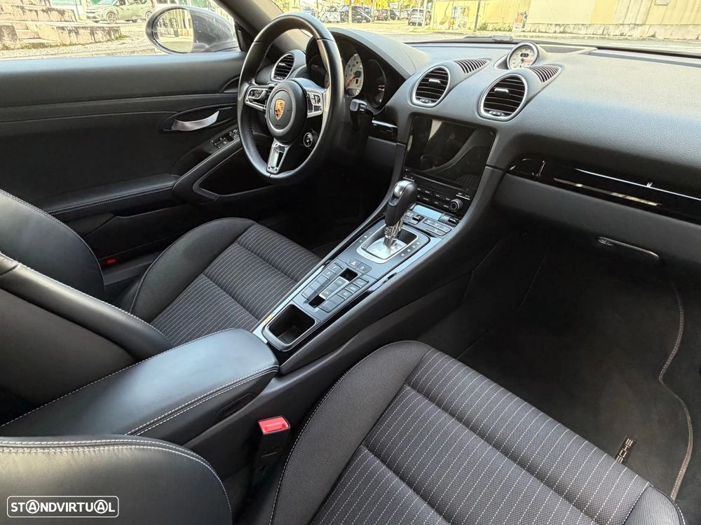 Porsche 718 Boxster 2.0 T PDK - 5