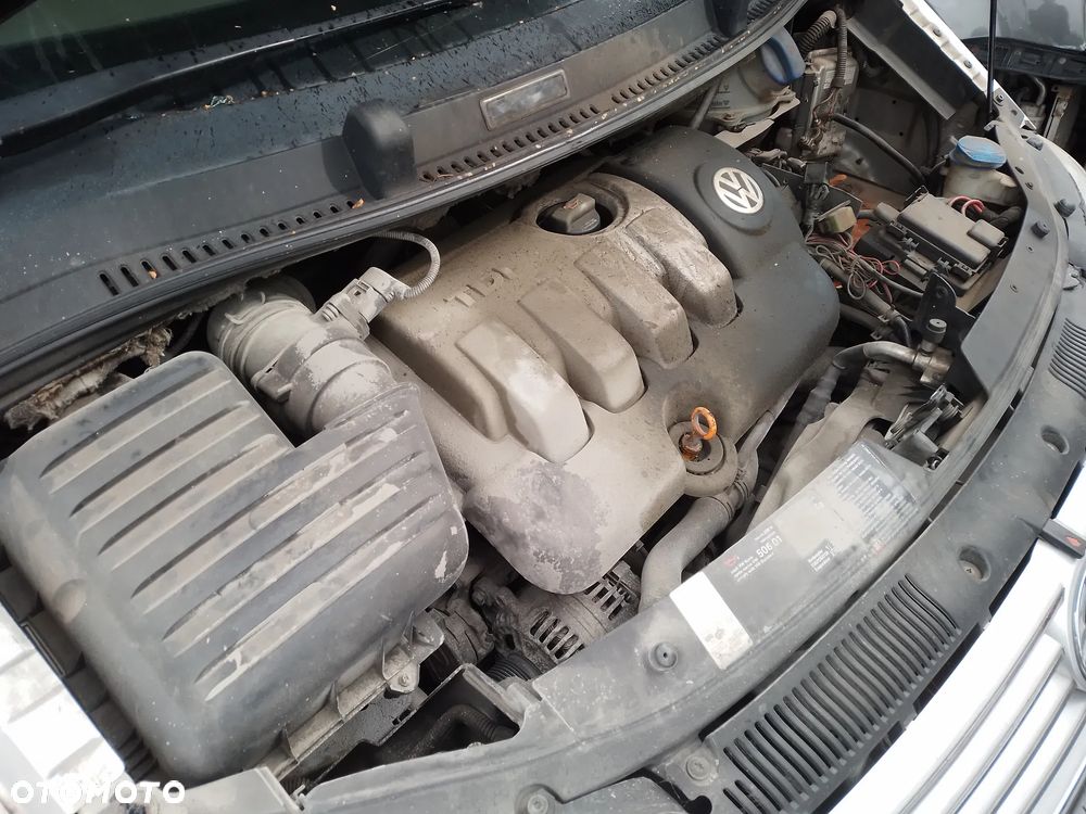 VW SHARAN I LIFT 1.9 TDI ASZ 04-10 - RADIO (8E8E) - 29