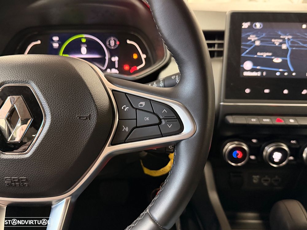 Renault Clio 1.6 E-Tech Edition One - 25
