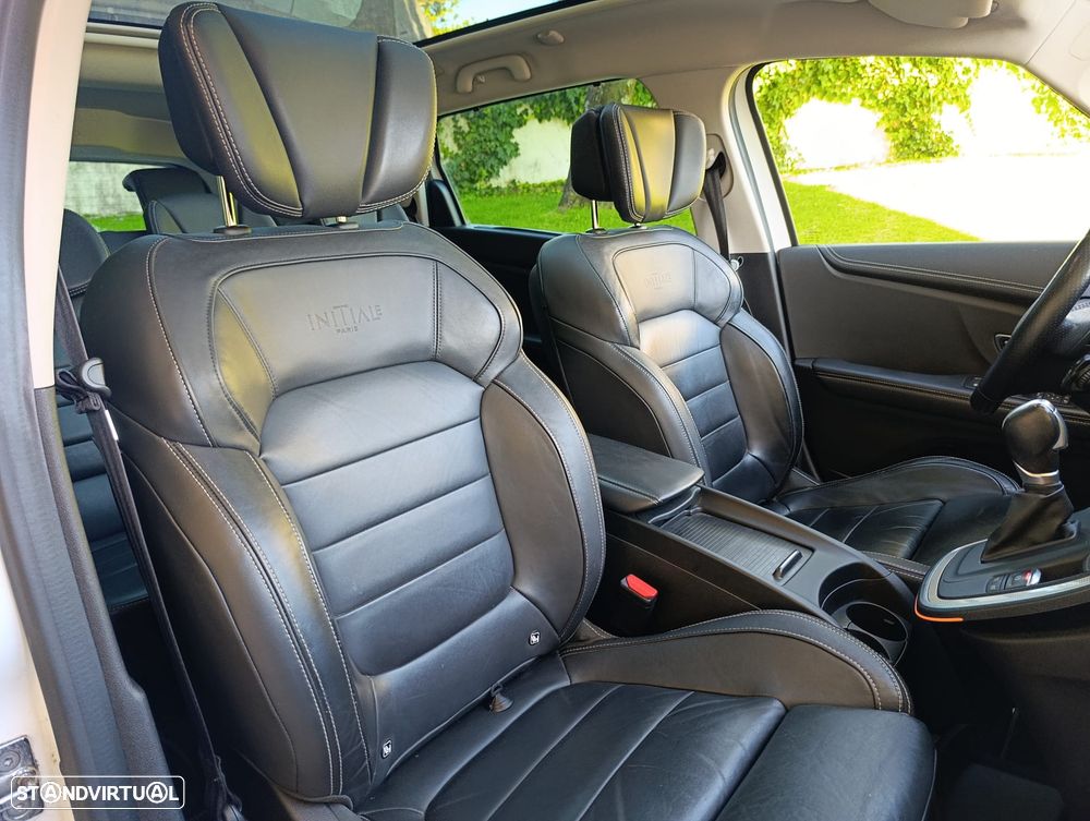 Renault Grand Scénic dCi 110 EDC Paris - 19