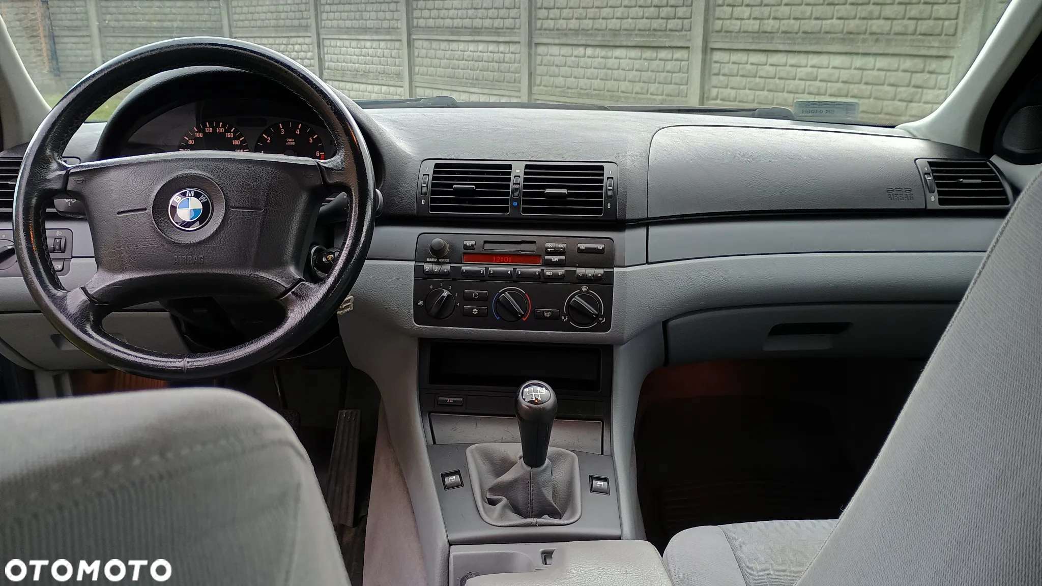 BMW Seria 3 316i - 9