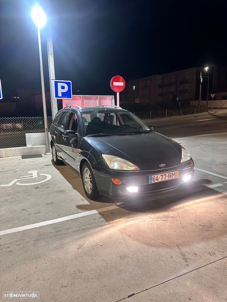 Ford Focus - 12