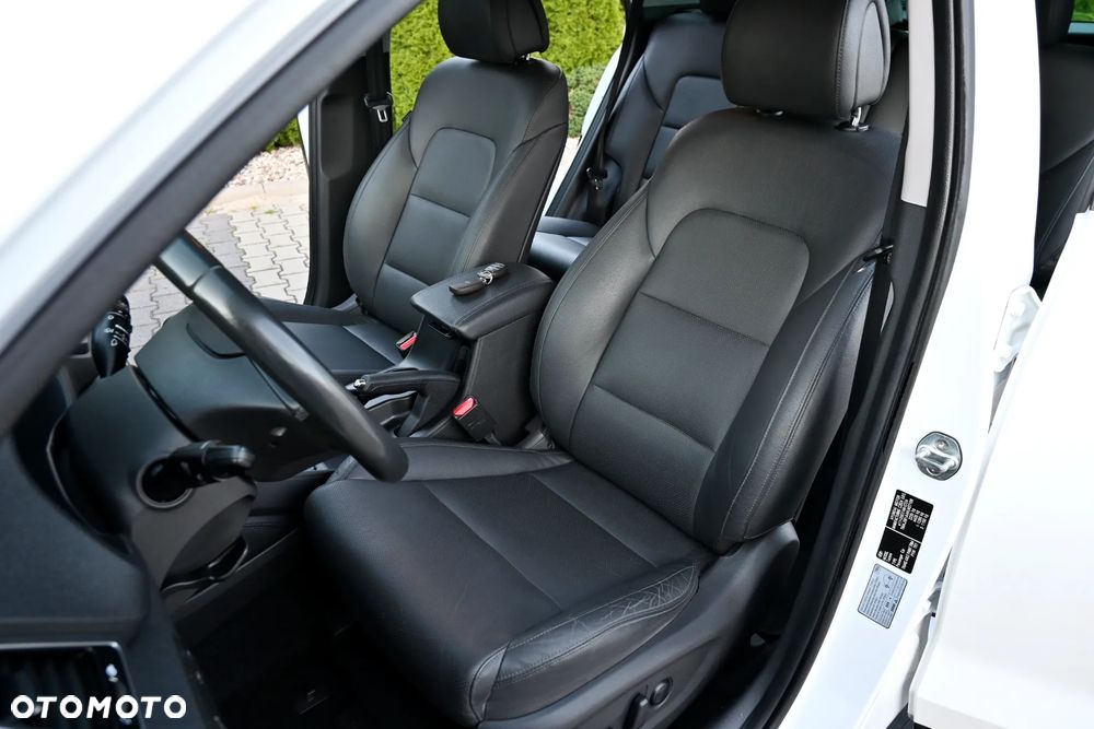 Hyundai Tucson 2.0 CRDI 2WD Style - 38