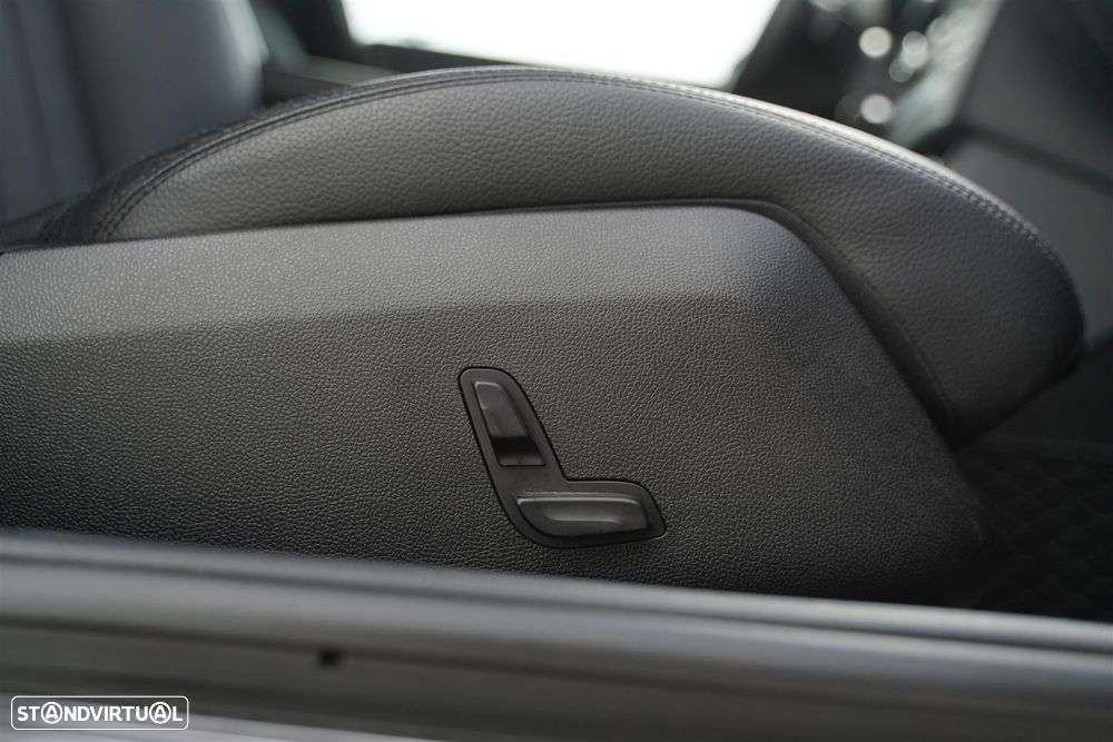 Mercedes-Benz CLS 250 - 32