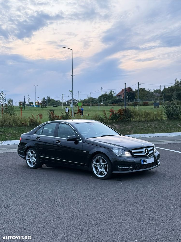 Mercedes-Benz C - 3