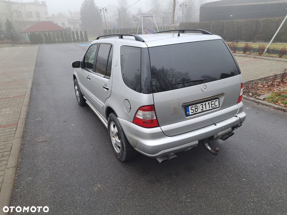 Mercedes-Benz ML - 27