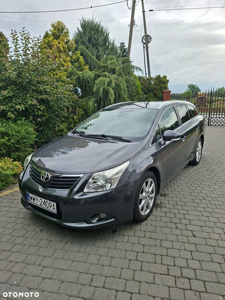 Toyota Avensis 1.8 Sol - 1