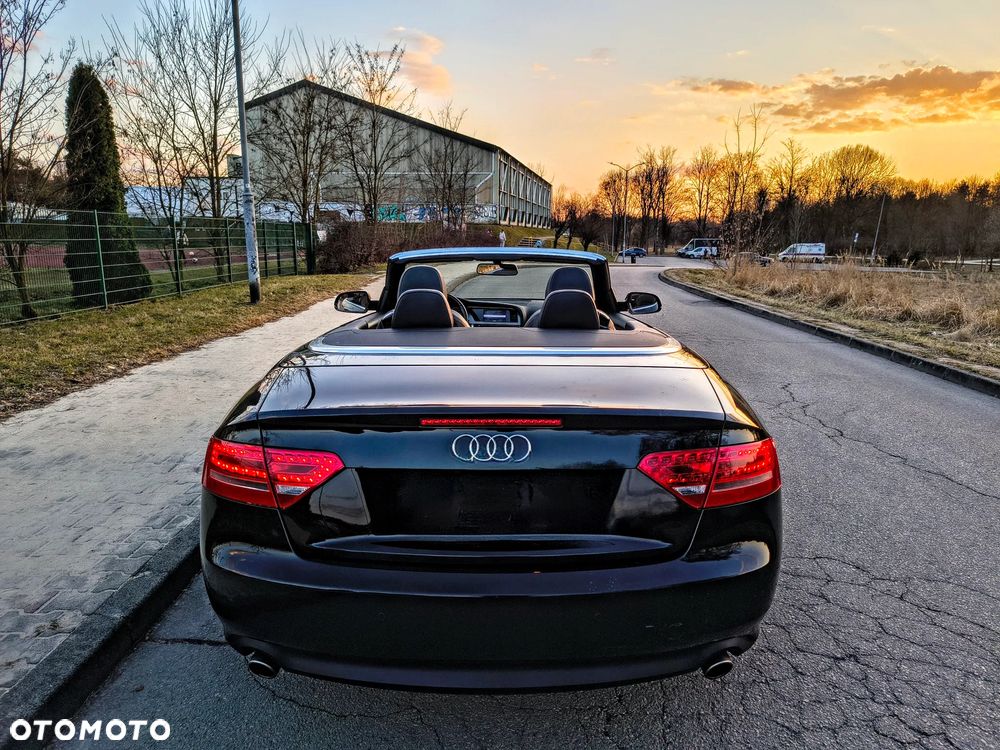 Audi A5 Cabrio - 10