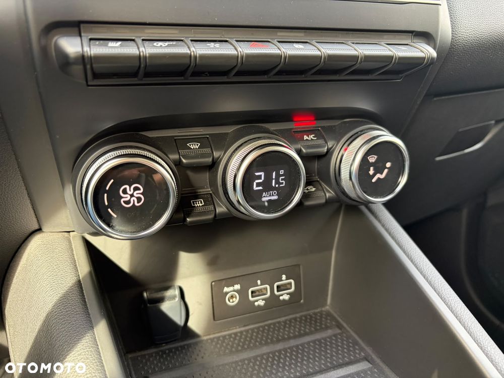 Renault Captur 1.3 TCe mHEV Techno EDC - 22