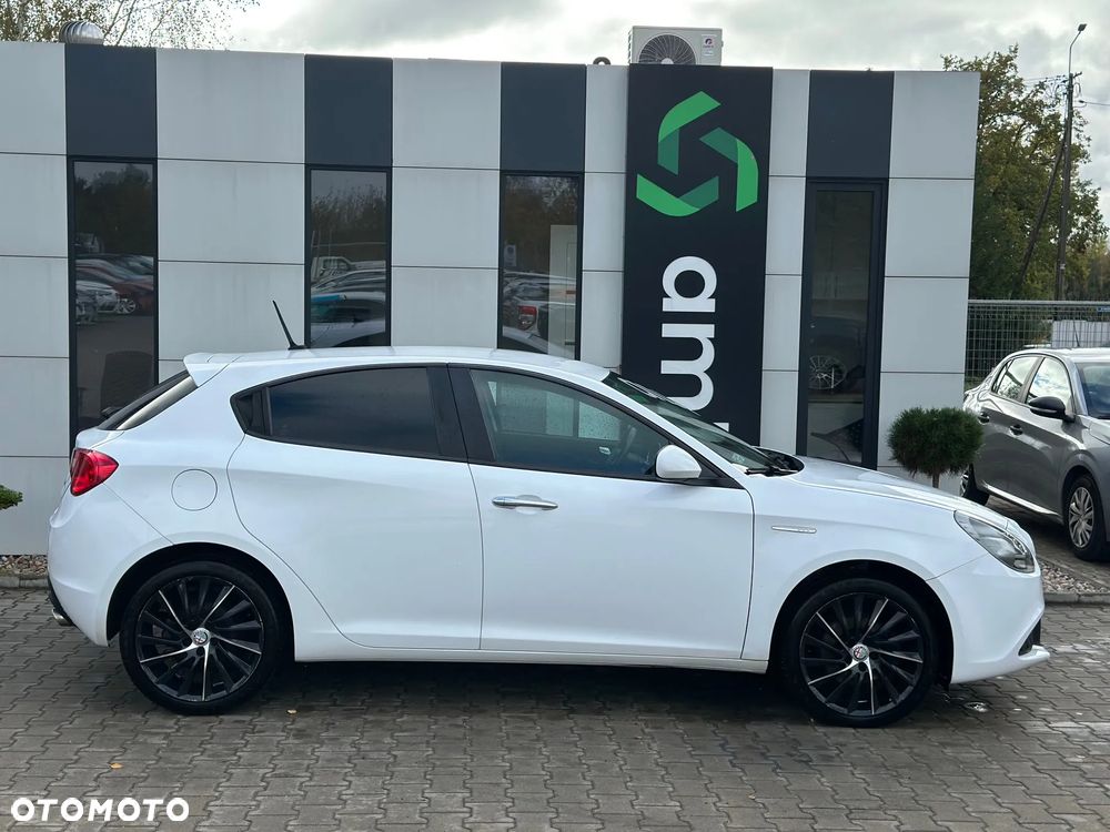 Alfa Romeo Giulietta - 4