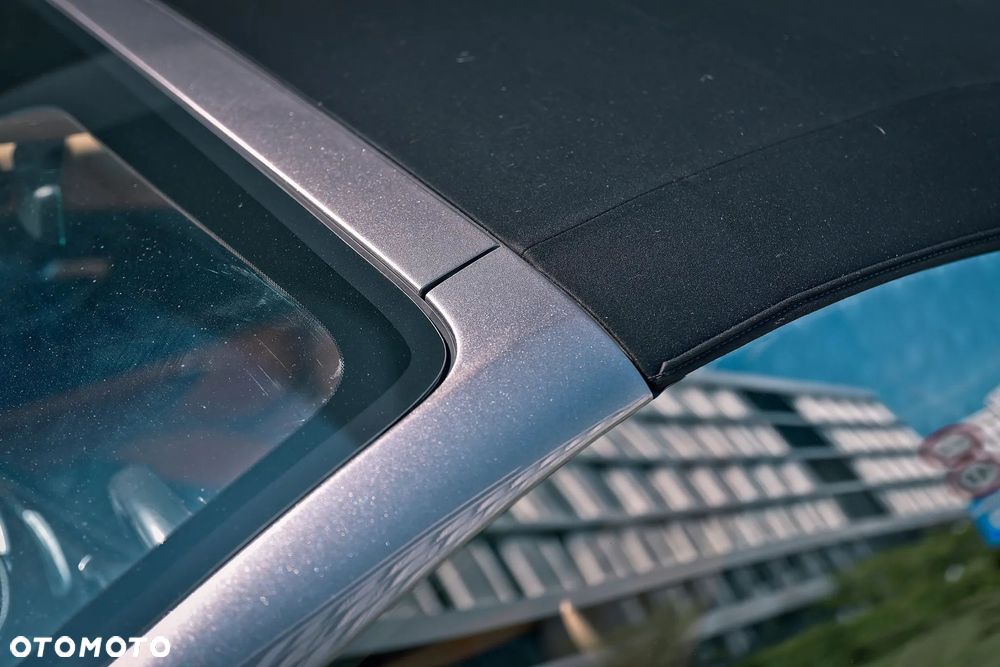 Aston Martin DB11 - 7