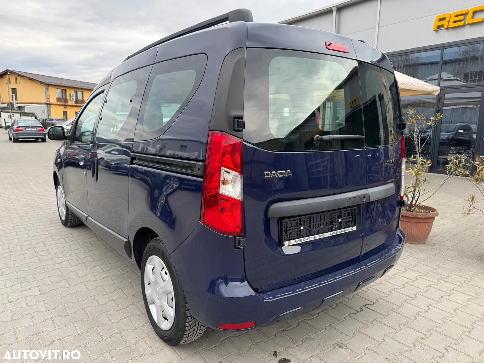Dacia Dokker TCe 115 Laureate - 4