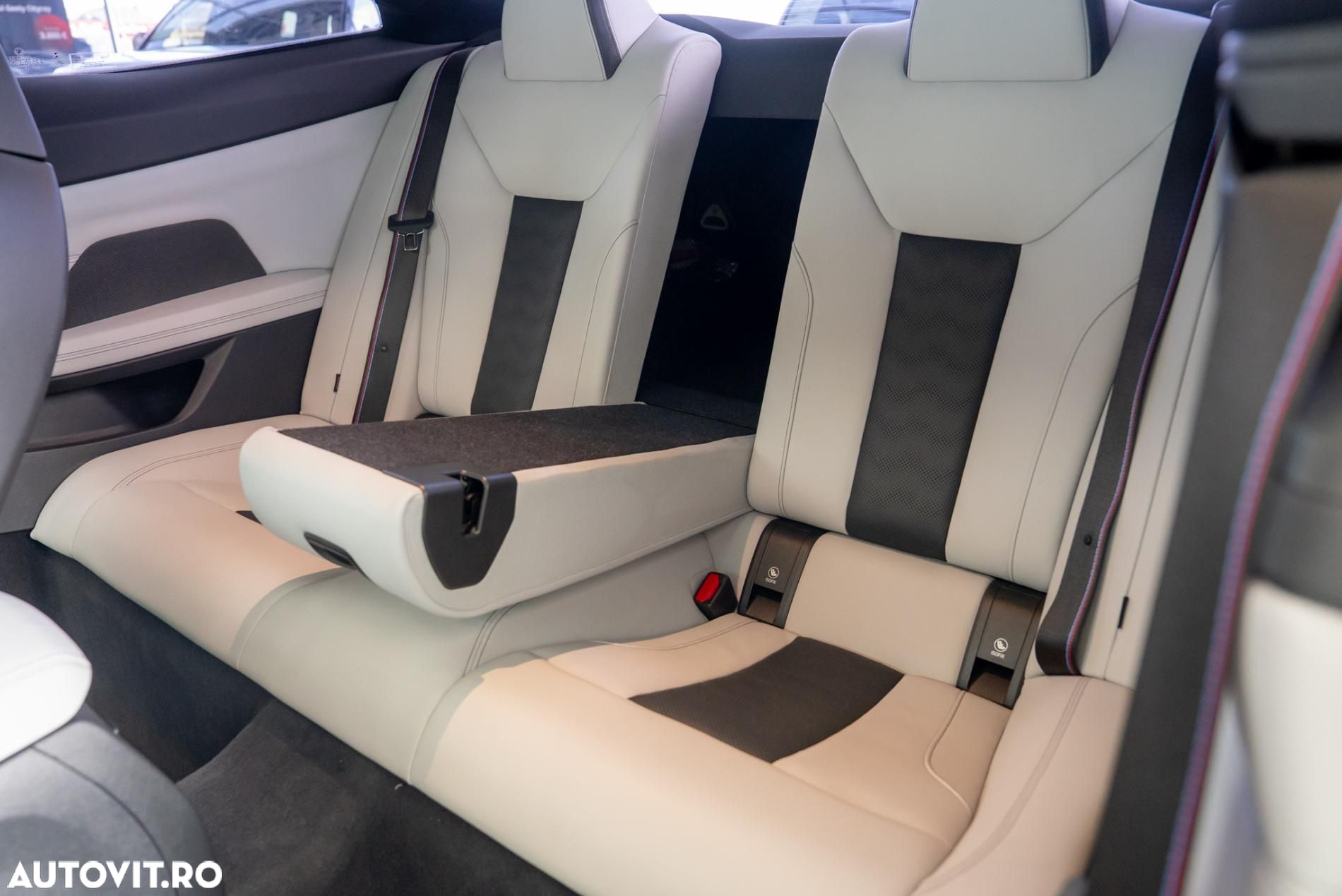 BMW M4 Competition AT - 20
