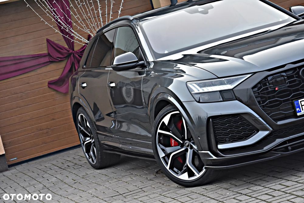 Audi RS Q8 - 6