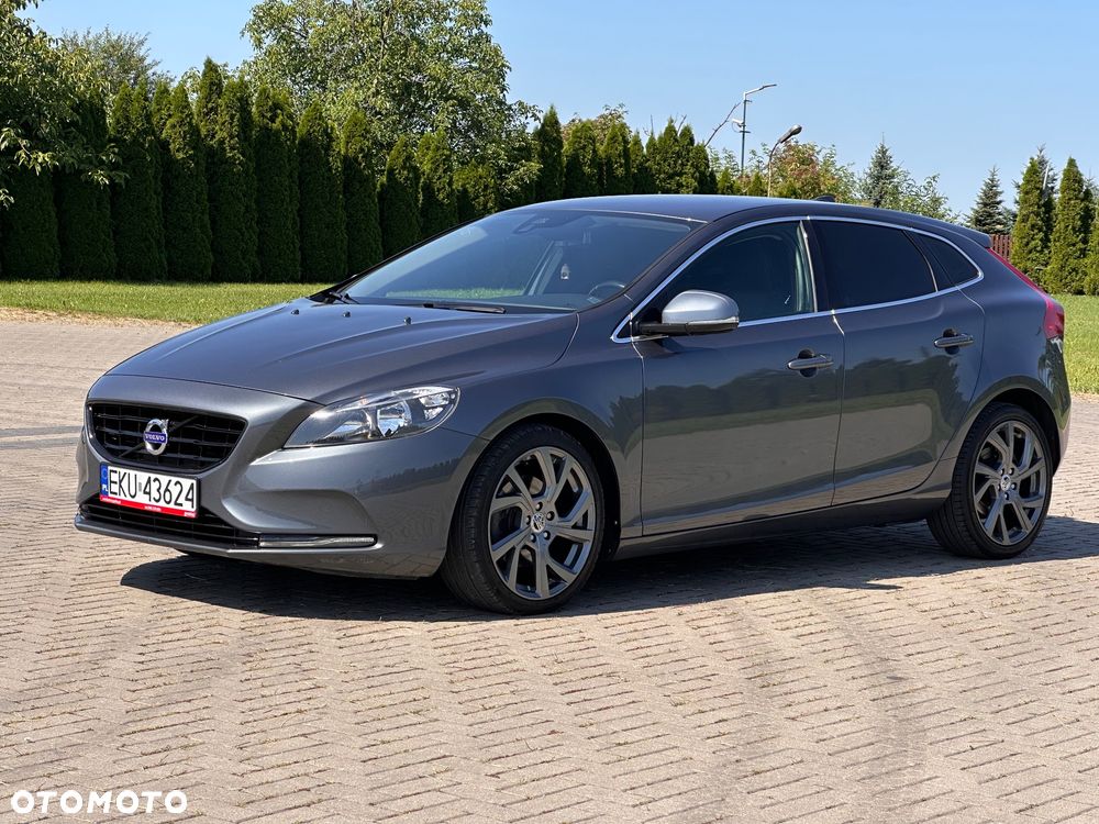 Volvo V40 - 10