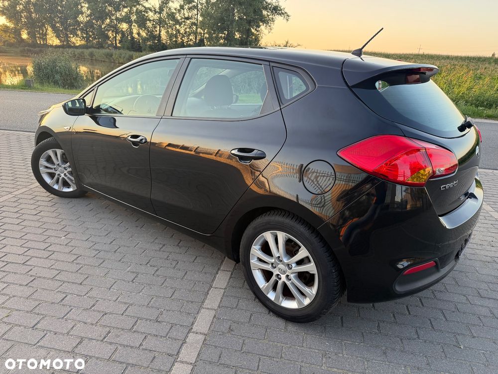 Kia Ceed 1.4 S - 4