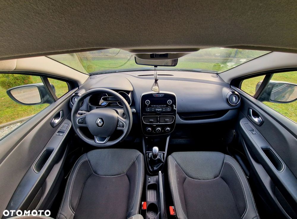 Renault Clio 1.2 16V 75 Experience - 14