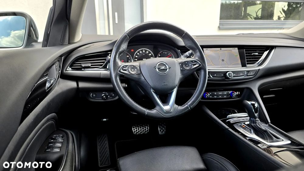 Opel Insignia 2.0 BiTurbo D 4x4 Automatik Ultimate Exclusive - 25