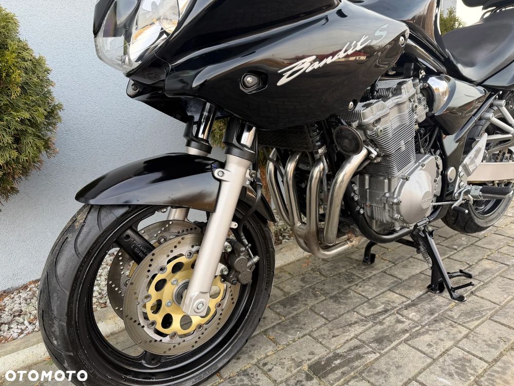 Suzuki Bandit - 35