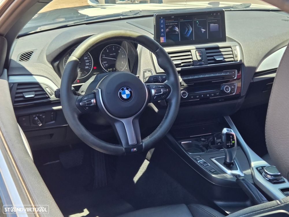 BMW 218 - 15