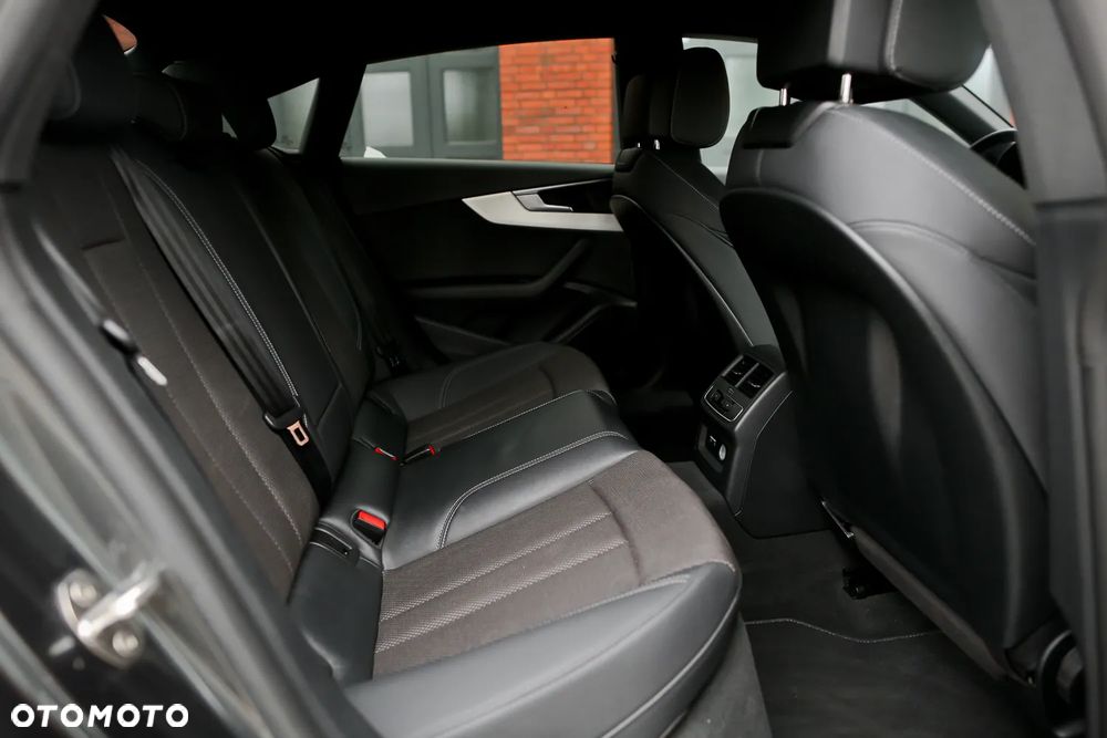 Audi A5 Sportback 40 TDI quattro S tronic S line - 27