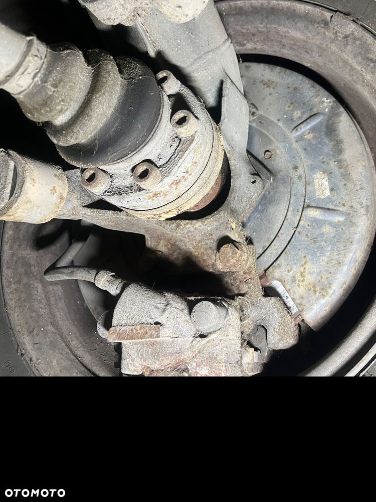BMW Seria 5 - 33