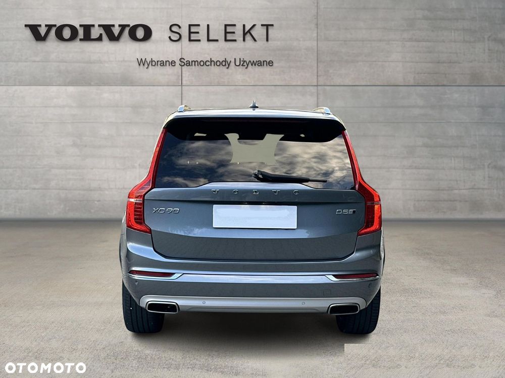 Volvo XC 90 - 8
